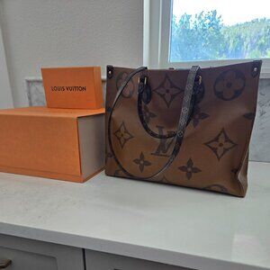 Beautiful almost new Giant Neverfull  GM